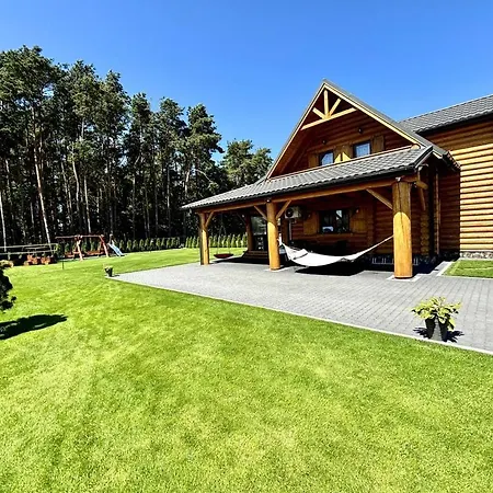 Dom Wakacyjny Zloto Polnocy Na Wylacznosc, Parking, Plac Zabaw, Tarasy Karwienskie Bloto Exterior photo